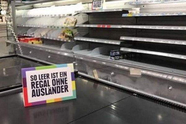 Supermarket odstranil z regálů zahraniční zboží. Zákazníci byli překvapeni