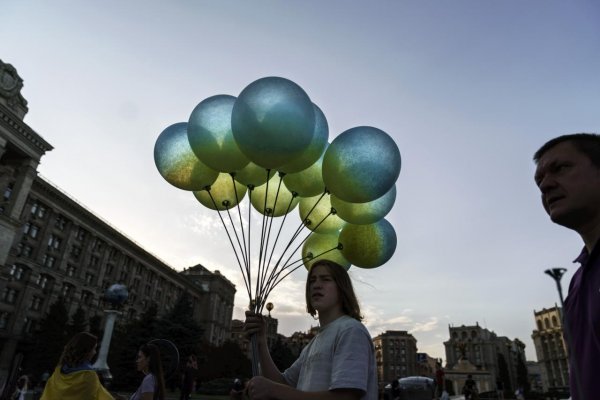 Ukrajina oslavuje Deň nezávislosti a pripomína si šesť mesiacov ruskej invázie