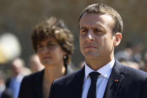 Macron není mesiáš, ale Francii už změnil
