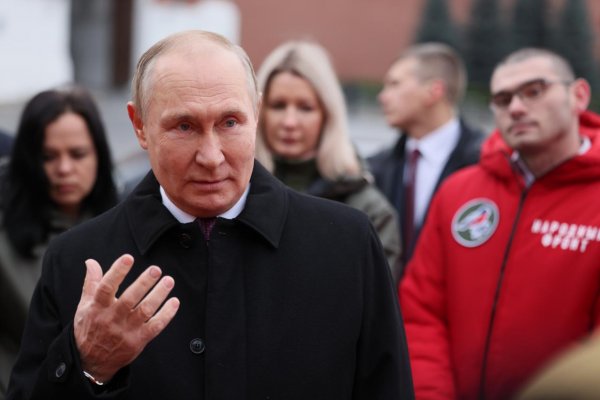 Poľsko obvinilo Putina zo šírenia dezinformácií