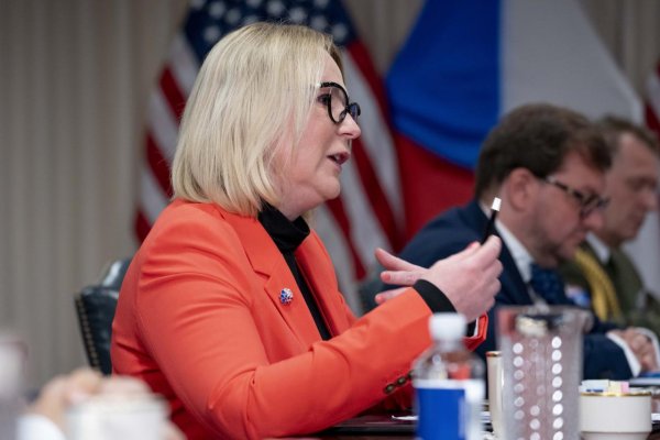 Česká snemovňa schválila obrannú dohodu so Spojenými štátmi