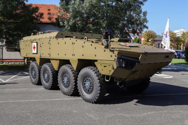 Na Slovensko dorazilo prvé obrnené vozidlo Patria AMV XP 8x8. Predstavené bude na výstave IDEB 3.-5. októbra 