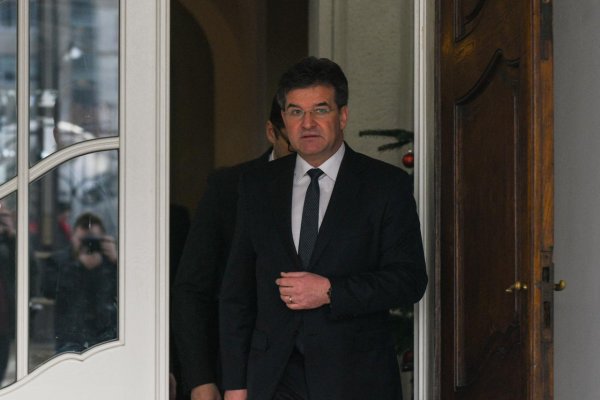 Miroslav Lajčák zostane ministrom zahraničných vecí