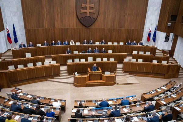 Parlament schválil stanovisko Slovenska k podpore Ukrajiny