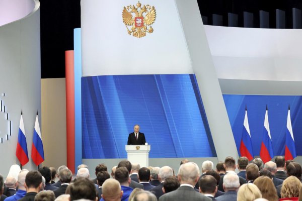 Putin oznámil zvýšenie daní pre občanov a firmy, Kremľu sa míňajú rezervy