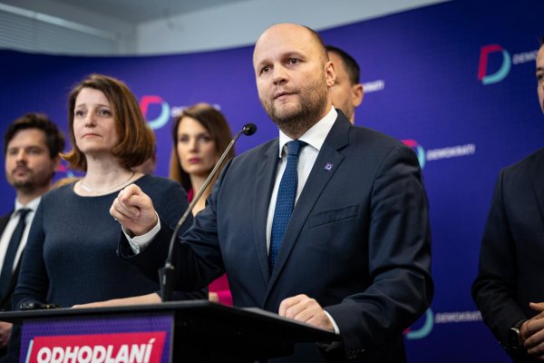 Ministerstvo obrany podáva trestné oznámenie v súvislosti s darovaním migov