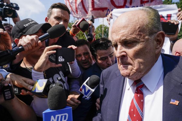 Prípad Giuliani ukazuje, že sloboda slova neznamená možnosť klamať bez následkov