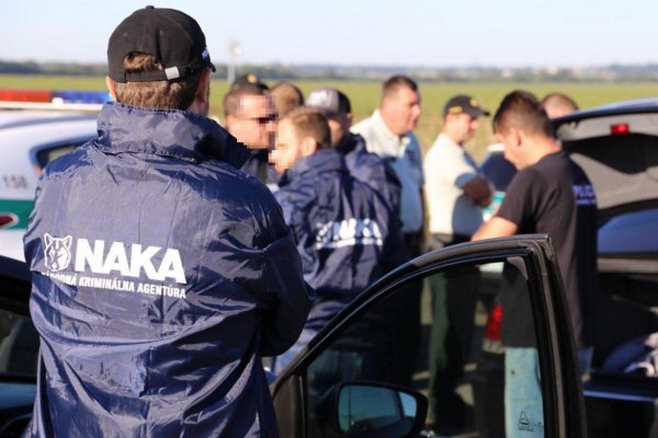 Na exšéfa operatívcov NAKA Jána Kaľavského vydali medzinárodný zatykač 