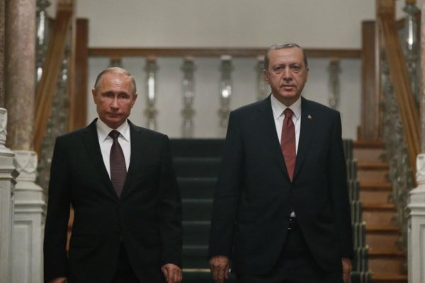 S Erdoganem to byl dobrý začátek, pane prezidente. A teď statečně něco o Putinovi!