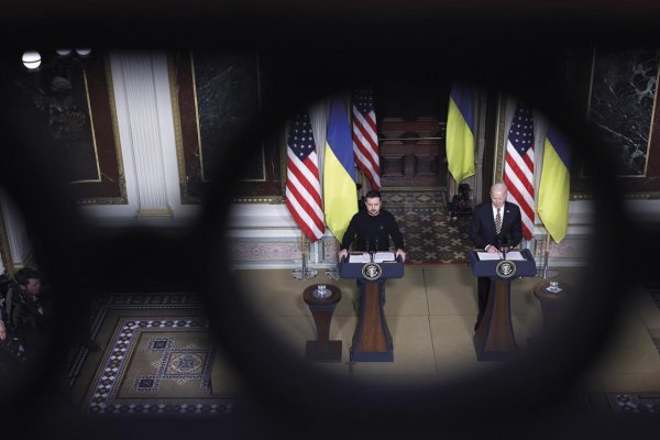 Alexander Duleba: Pomoc Ukrajine treba nastaviť inak