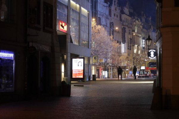 Česko zatvára hranice. Cudzinci môžu do krajiny len na základe výnimiek