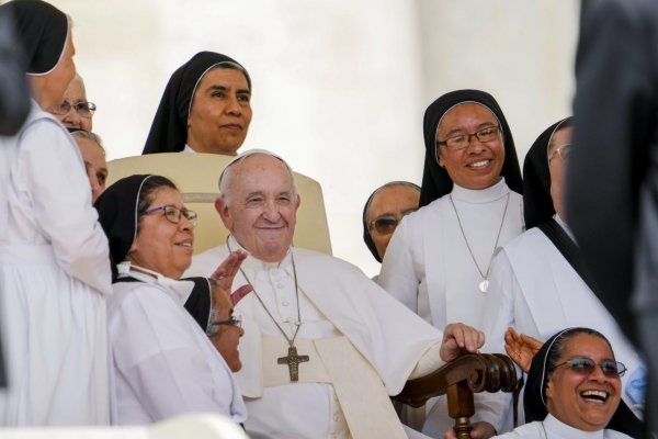 Pápež vymenoval ženy do poradného výboru pre výber biskupov