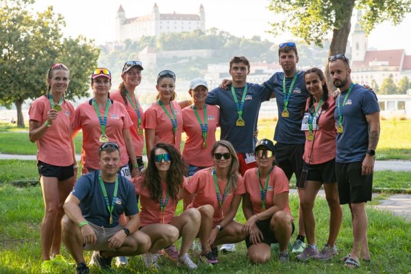 dm tím po prvý krát pobežal 345 kilometrovú trať od Tatier k Dunaju
