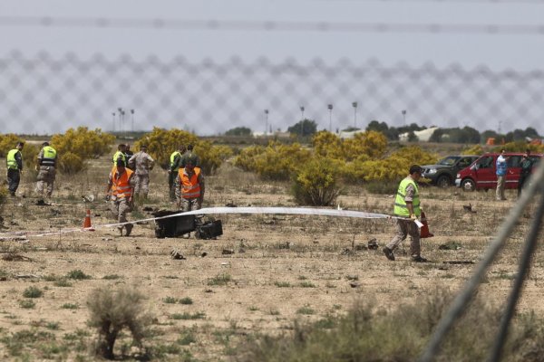 Na leteckej základni v Zaragoze havarovala stíhačka, pilot sa úspešne katapultoval