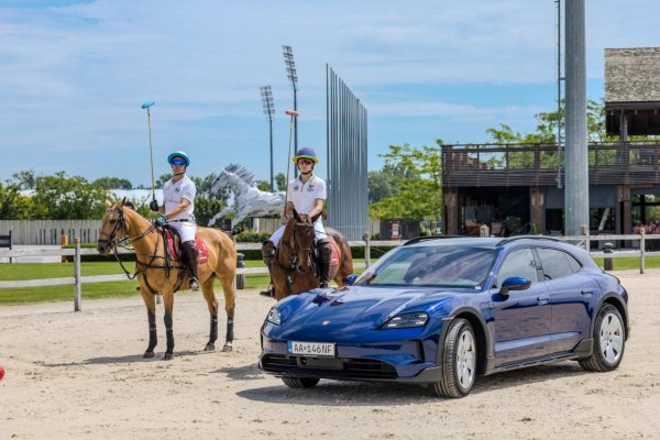 Rýchlosť a výkon spoja Porsche a konské pólo už tento víkend na výnimočnom podujatí v Šamoríne