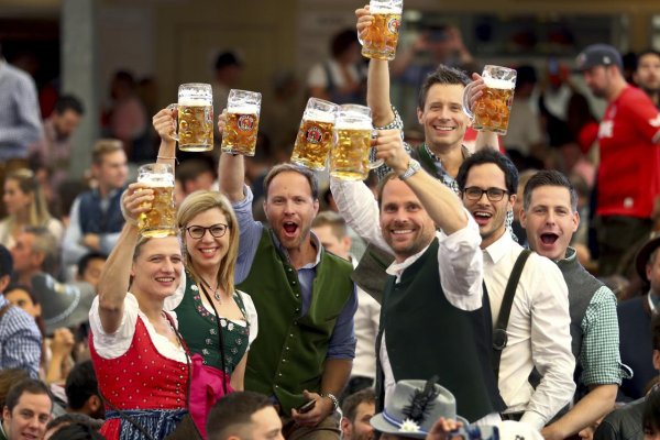 Po troch rokoch sa v Mníchove opäť koná populárny Oktoberfest