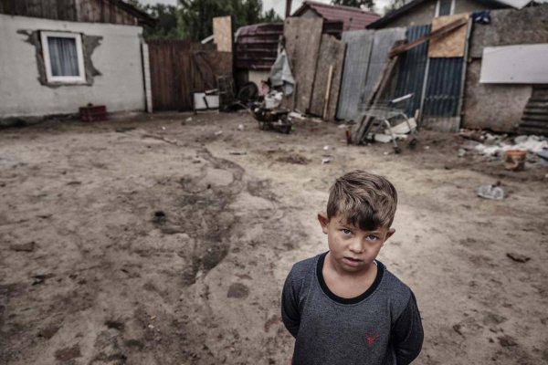 Europoslanci vyzývajú na podporu boja proti diskriminácii a segregácii Rómov