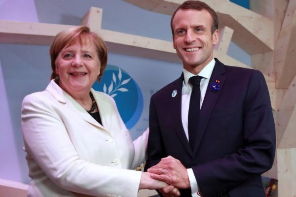 Z Německa a Francie vznikne superstát. Merkelová s Macronem podepíší překvapivou smlouvu