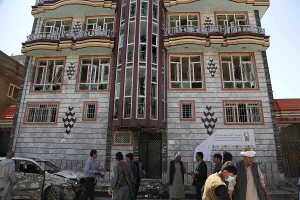 Samovražedný útok v Kábule si vyžiadal 57 obetí