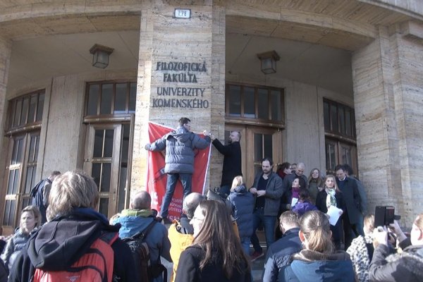 Univerzity vstupujú do štrajkovej pohotovosti
