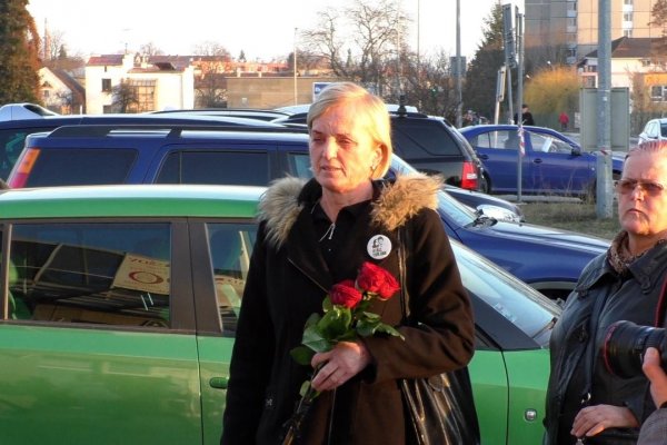 Zlatici Kušnírovej ochranka zabránila ísť na oslavy MDŽ Smeru v Prešove