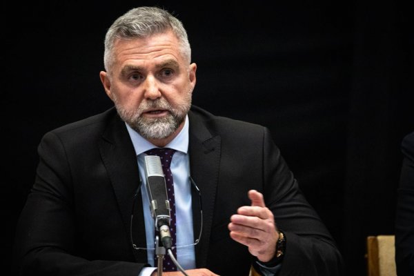 Exprezidenta policajného zboru Tibora Gašpara prepustili zo zadržania