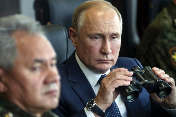 Chystá sa v Moskve vzbura? Rozviedka oznámila početné zatknutia vojenského personálu