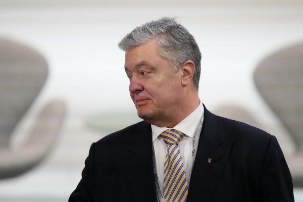 Exprezidentovi Porošenkovi zakázali vycestovať z Ukrajiny pre údajné stretnutie s Orbánom