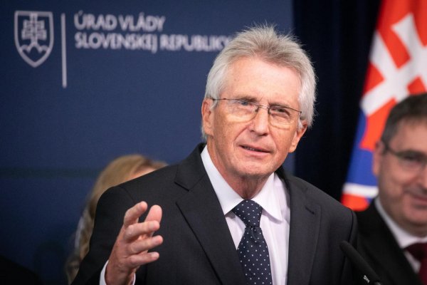 Únia dosiahla prelomovú dohodu týkajúcu sa nelegálnej migrácie a azylového konania, Slovensko sa zdržalo hlasovania