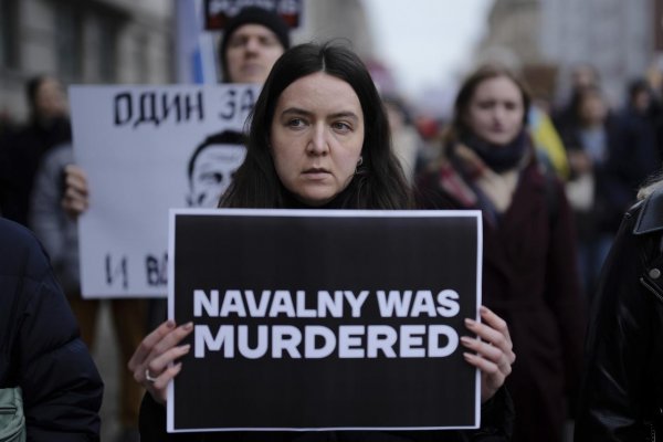 Kremeľ odmieta obvinenia z vraždy Navaľného – čo to znamená podľa Štefana Hríba