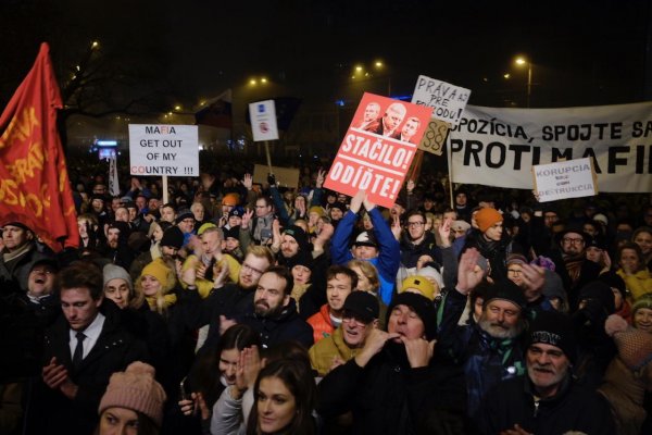 Na protivládnom proteste v Bratislave bolo doteraz najviac ľudí