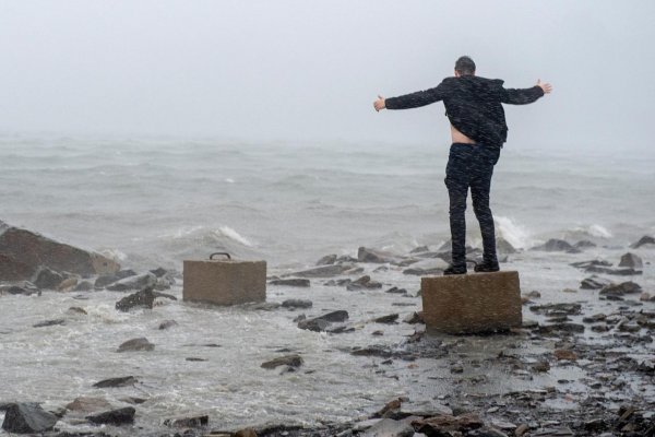 Hurikán Dorian dorazil k brehom Kanady, státisíce ľudí ostali bez prúdu