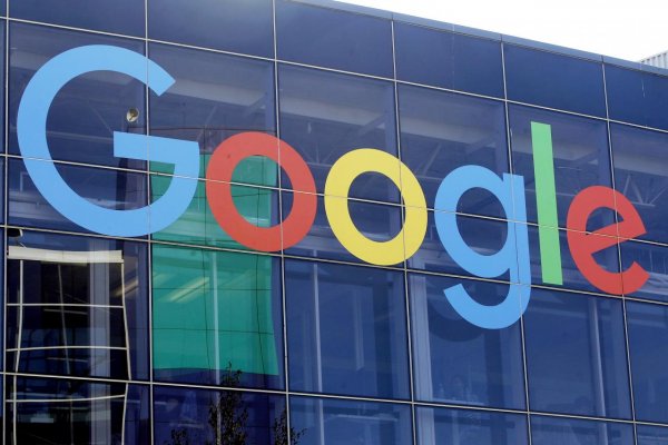 Google odštartuje na Slovensku kampaň proti dezinformáciám