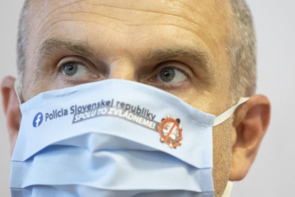 Policajný exprezident Lučanský podľa výpovedí svedkov úplatky nielen bral, ale aj rozdával