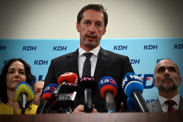 KDH odmieta účelové konanie vlády v súvislosti so SIS