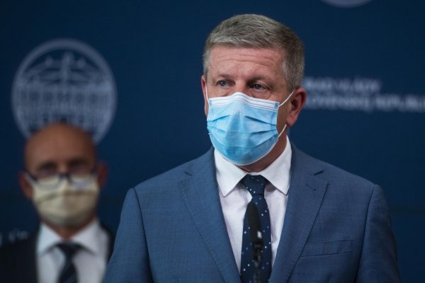 Premiér ohlásil spustenie reformy zdravotníctva, Lengvarský nechce rušiť žiadnu nemocnicu