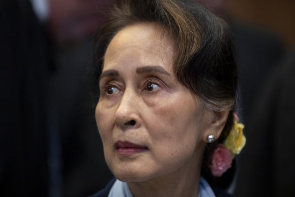 Väznená držiteľka Nobelovej ceny Su Ťij si vypočuje v piatok posledné verdikty