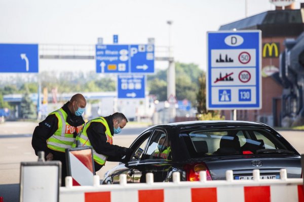 Primátori južných regiónov žiadajú, aby bolo súčasťou mini Schengenu aj Maďarsko