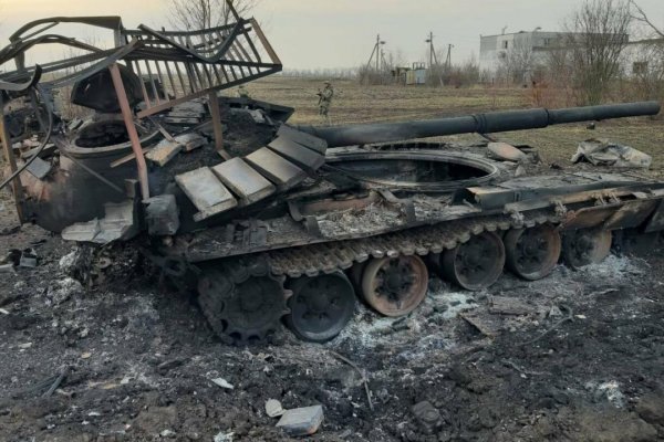 Ruský tankový debakel na východe Ukrajiny. Za pár dní ich stratili desiatky