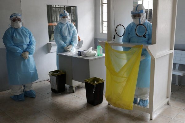 Pandemická komisia schválila nový plán, druhá vlna je vraj už v krajine