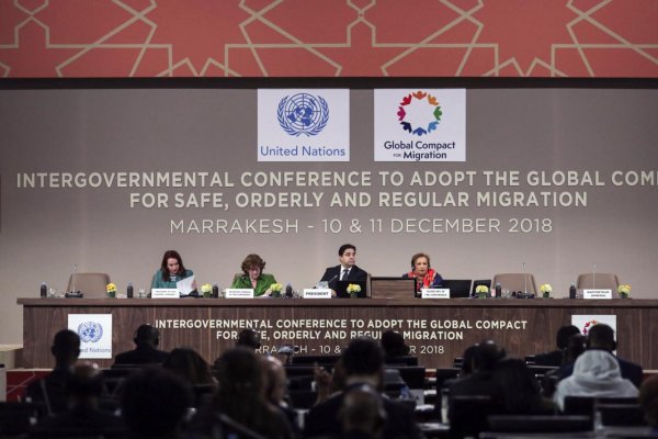 Valné zhromaždenie OSN schválilo globálny migračný pakt