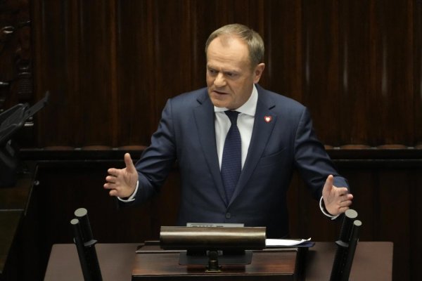 Nový poľský premiér Donald Tusk zložil prísahu