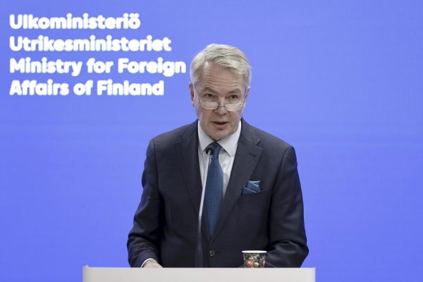 Fínsko chce do NATO vstúpiť spolu so Švédskom