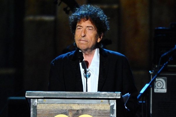 Spevák Bob Dylan čelí obvineniu zo sexuálneho zneužívania