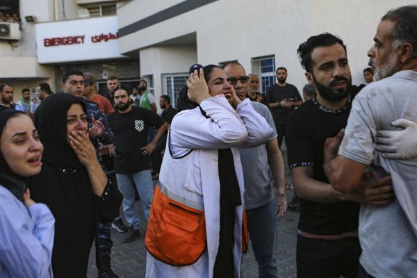 Izraelský nálet na nemocnicu v Gaze si vyžiadal najmenej 500 obetí