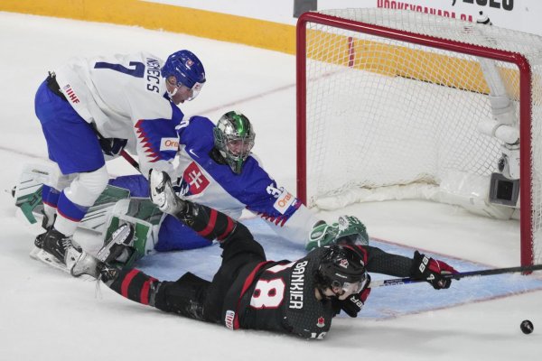 Slováci sa s turnajom rozlúčili vo štvrťfinále, domácim Kanaďanom podľahli až po predĺžení