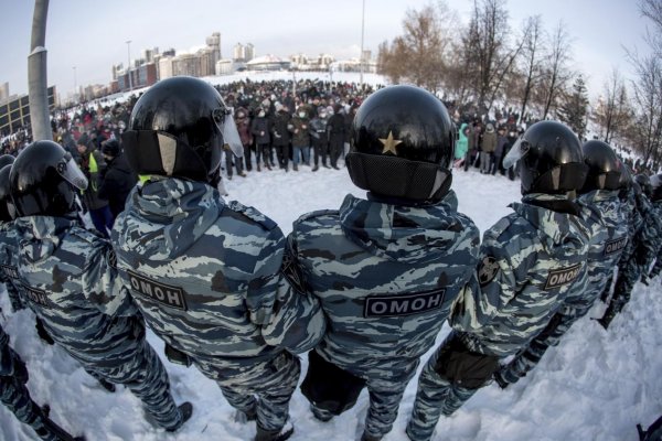 Masívne protesty za prepustenie Navaľného. Ľudia vyšli do ulíc naprieč celým Ruskom, zatkli vyše 1600 demonštrantov