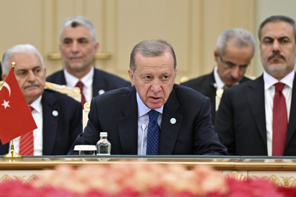 Erdogan povedal, že už ďalej nemôže hovoriť s Netanjahuom