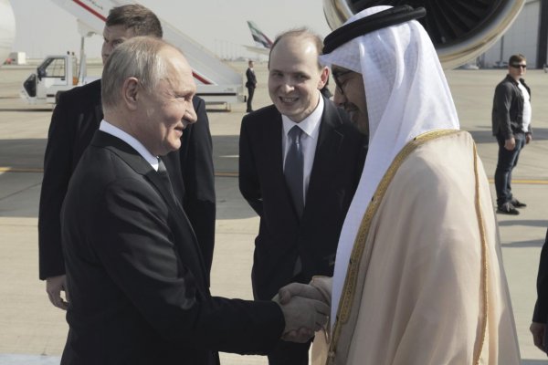 Putin pricestoval na návštevu Emirátov, chce rokovať o Gaze aj Ukrajine