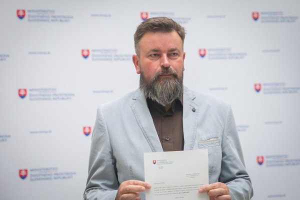 Taraba odvolal riaditeľa Správy Národného parku Slovenský kras Milana Olekšáka